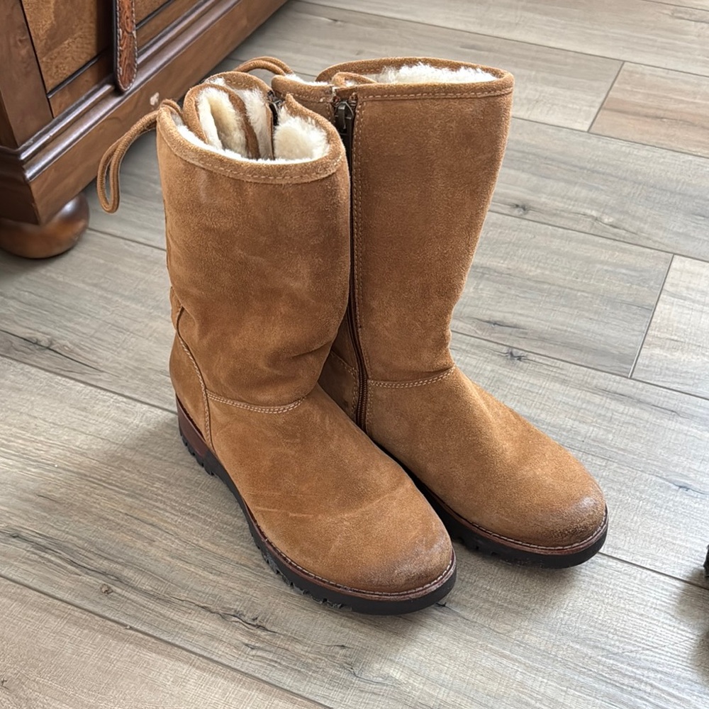 Bionica Canita Tan Suede Mid-Calf Boots with Faux Fur Lining